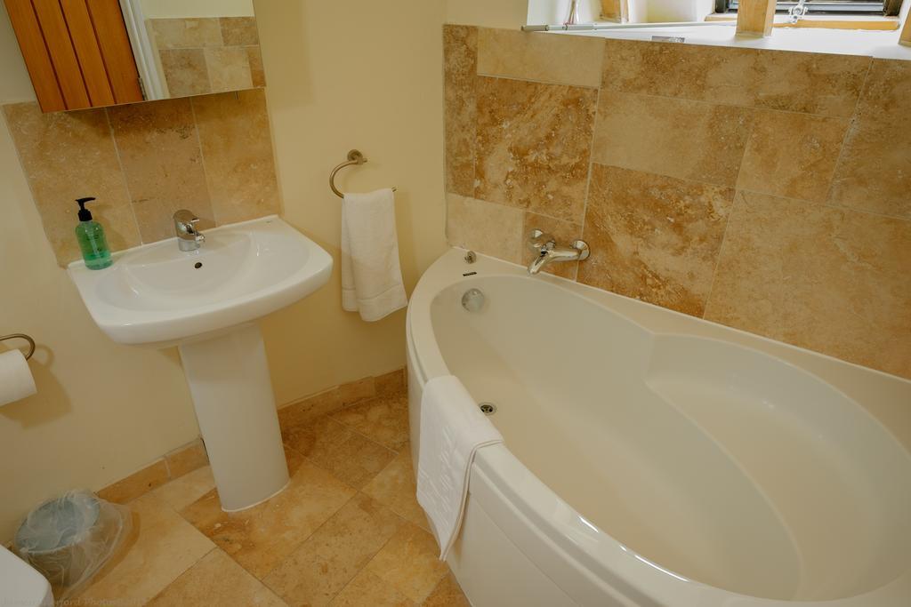 Sabine Barn Bed & Breakfast Eynsham Стая снимка