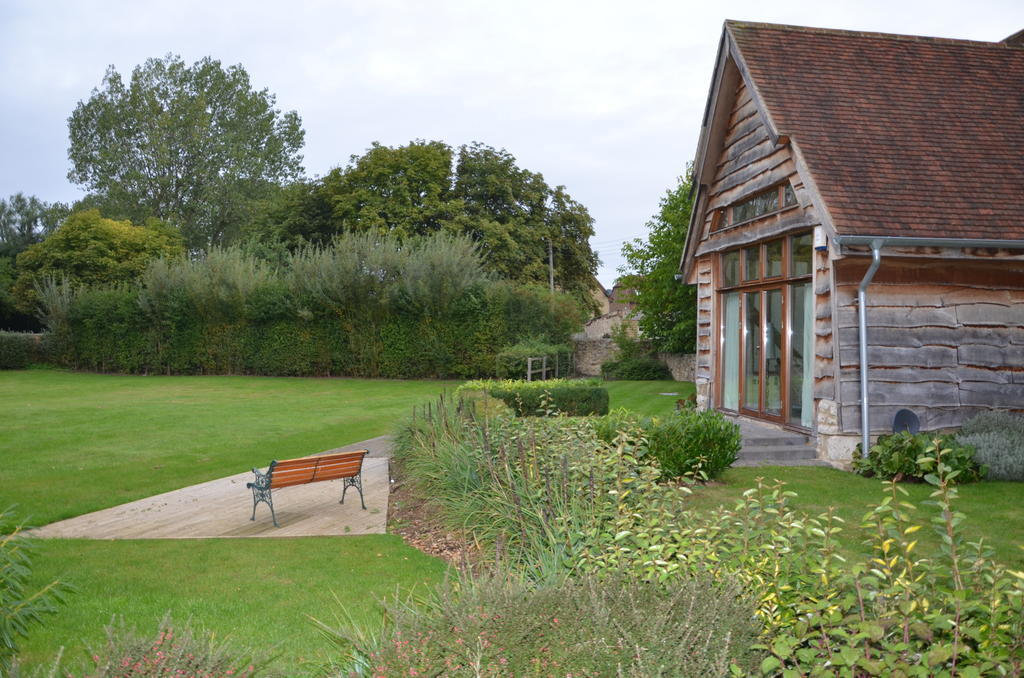Sabine Barn Bed & Breakfast Eynsham Екстериор снимка